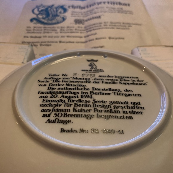 Berlin Design fine china collectors plate German Beautiful - Picture 4 of 6
